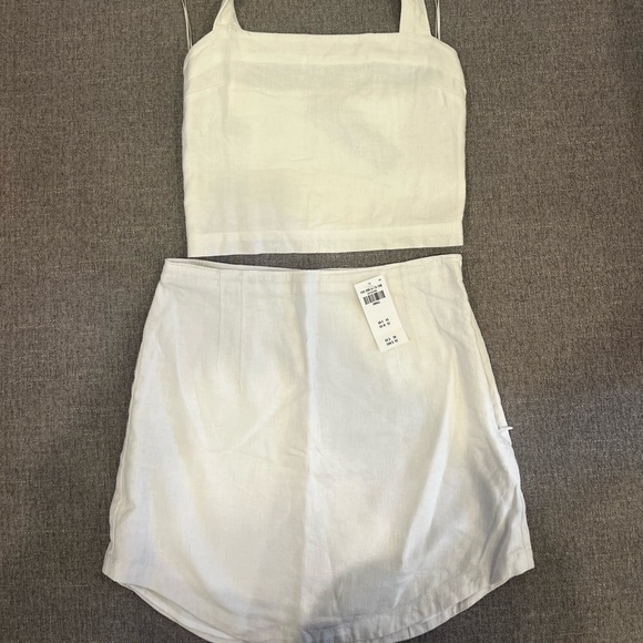 Abercrombie & Fitch Dresses & Skirts - Abercrombie & Fitch White Linen Skirt Set